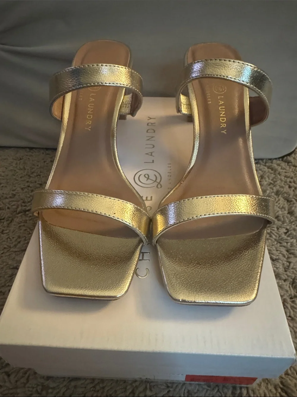 CL by Chinese Laundry Metallic Gold Double-Strap Block Heel Sandal Sz 7.5